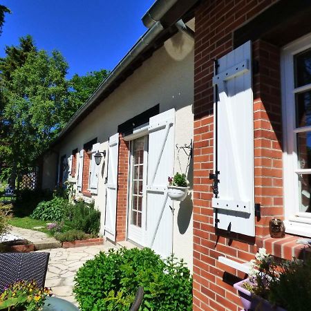 Chambres D'Hotes Les Muscaris Feins-en-Gatinais Esterno foto