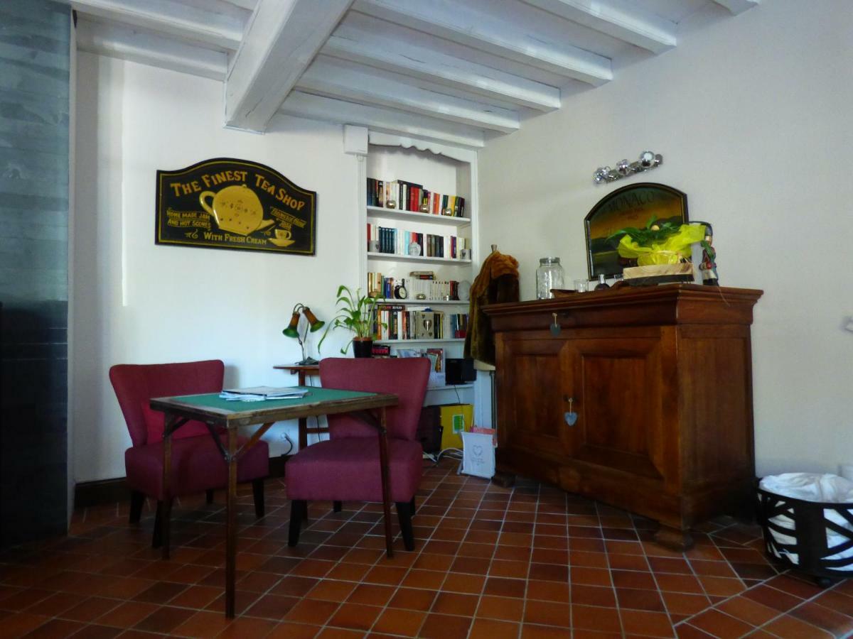 Chambres D'Hotes Les Muscaris Feins-en-Gatinais Esterno foto