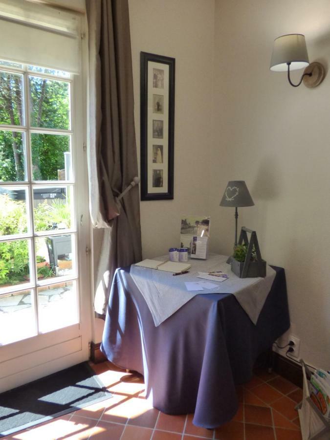 Chambres D'Hotes Les Muscaris Feins-en-Gatinais Esterno foto
